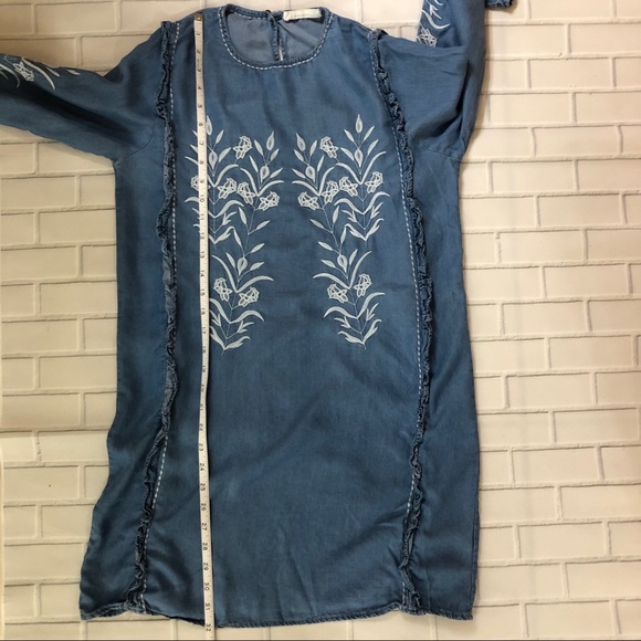 Goodnight Macaroon Amilia Embroider Chemise dress - Picture 5 of 6